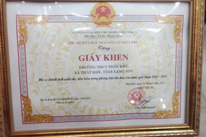 GÓC VINH DANH