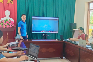 TẬP HUẤN "ỨNG DỤNG CÔNG NGHỆ THÔNG TIN, CHUYỂN ĐỔI SỐ" NĂM HỌC 2025 - 2026
